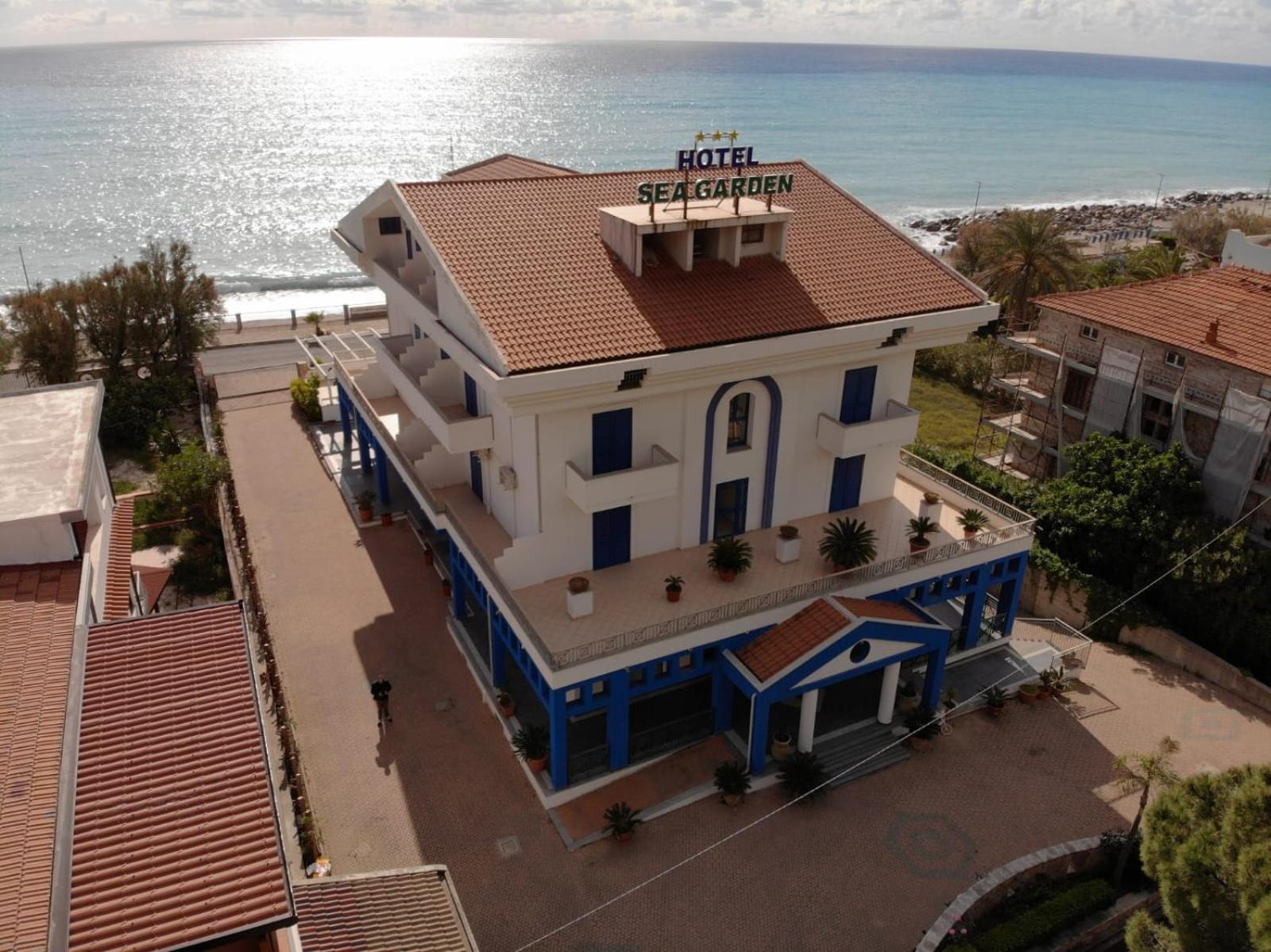 Sea Garden Hotel Acquappesa Zewnętrze zdjęcie