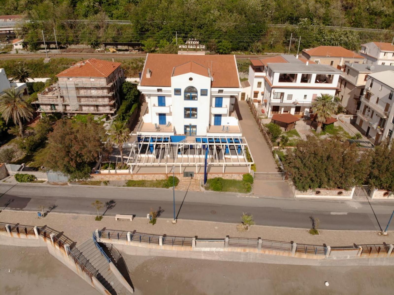 Sea Garden Hotel Acquappesa Zewnętrze zdjęcie