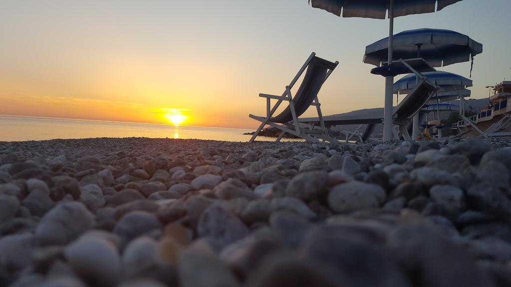 Sea Garden Hotel Acquappesa Zewnętrze zdjęcie