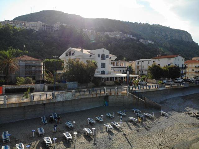 Sea Garden Hotel Acquappesa Zewnętrze zdjęcie
